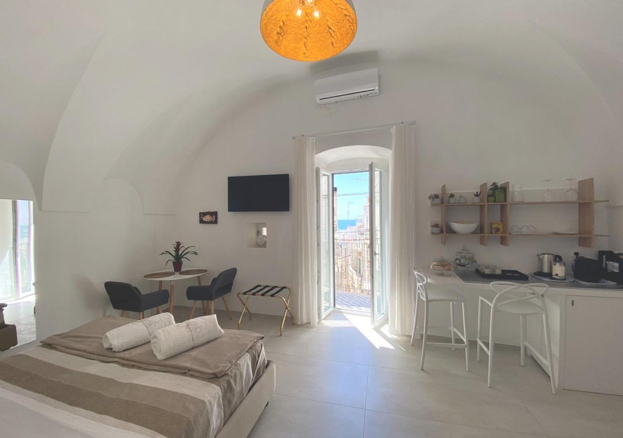Vieste Suite Exterior photo