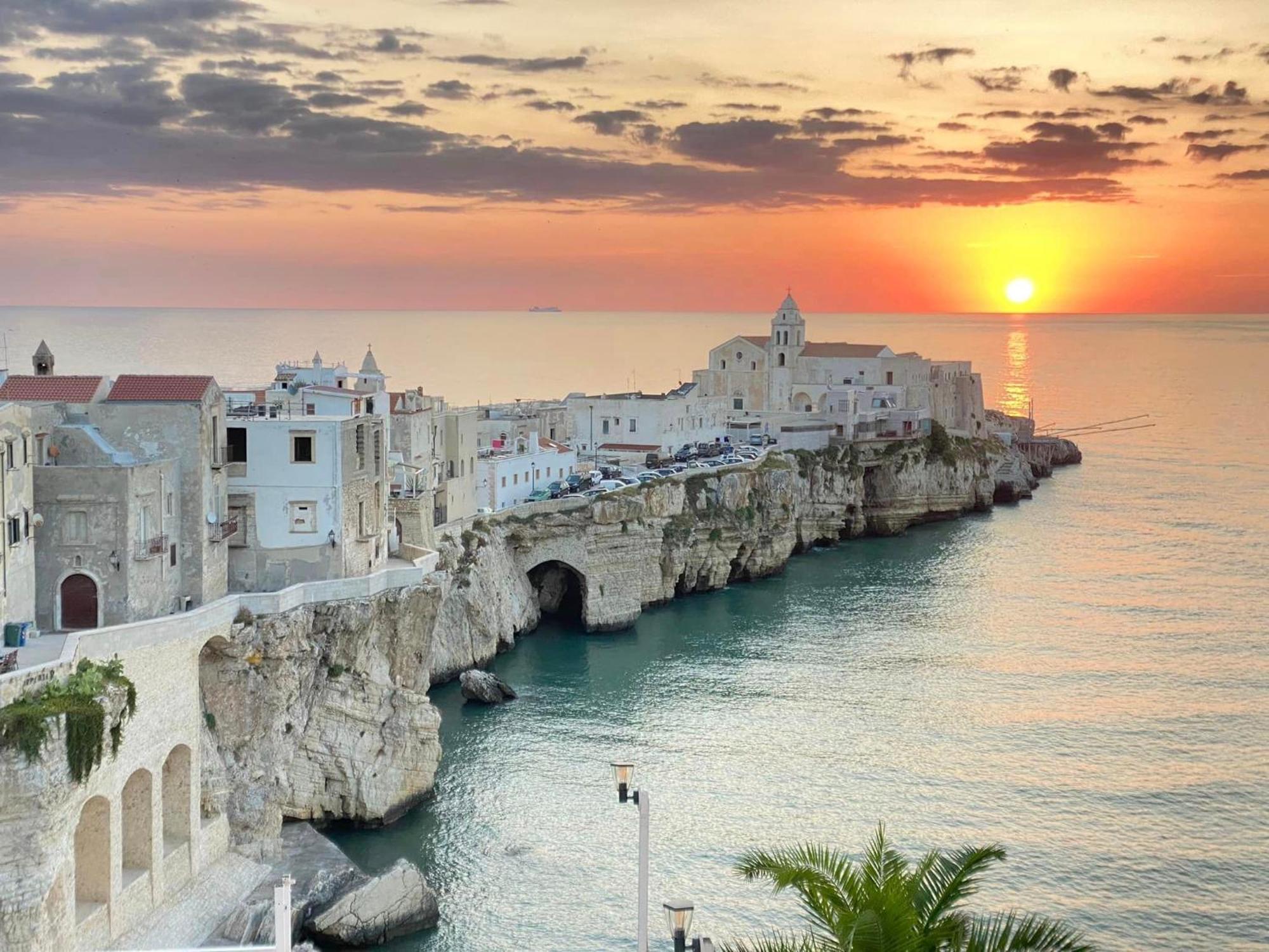 Vieste Suite Exterior photo